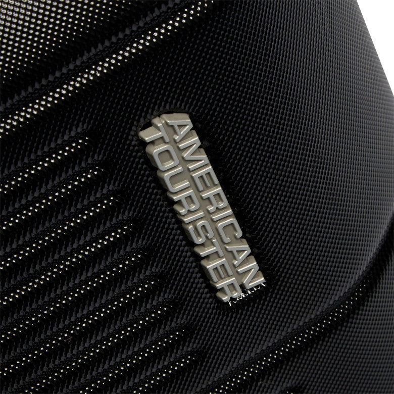 American Tourister® Stratum 2.0 Carry-On Spinner Gemline